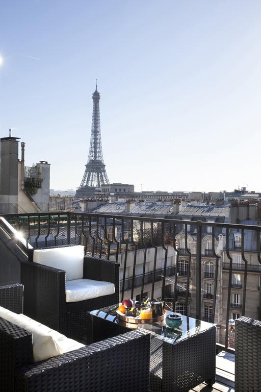 Appartamento Eiffel Tower View Parigi Esterno foto